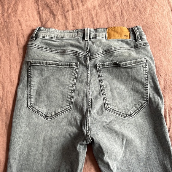 Zara Skinny Jeans - Picture 3 of 3